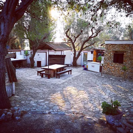 Tatil Evi Campi Latini